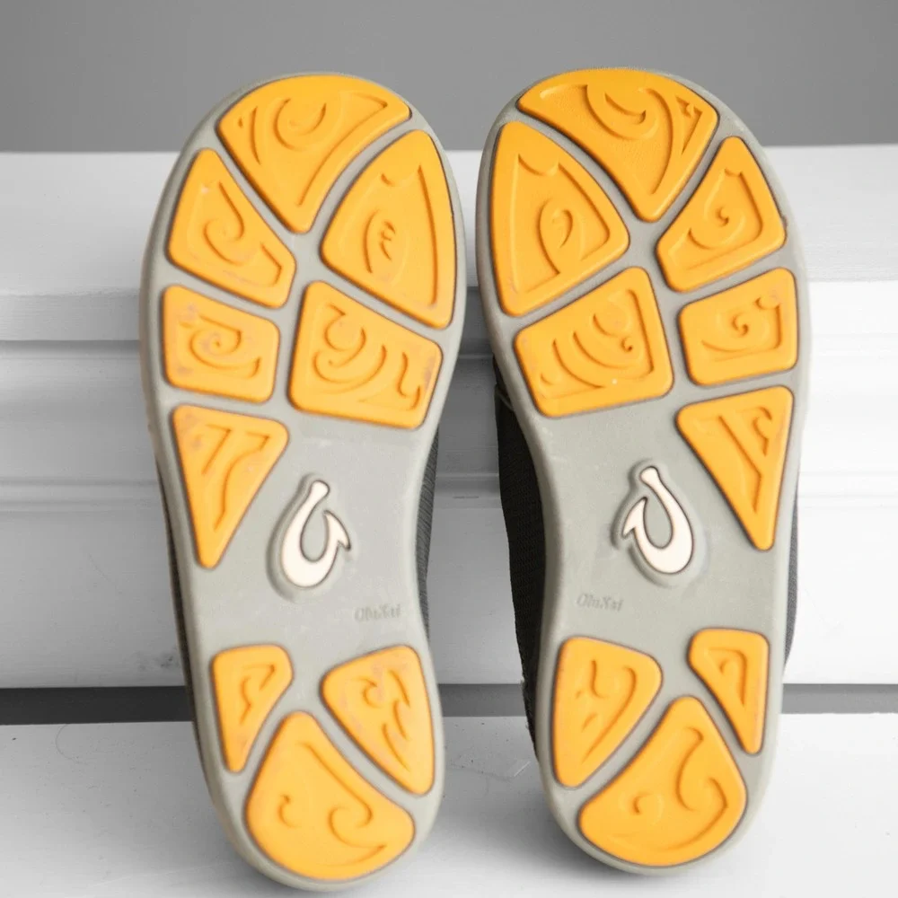 Olukai Nohea Mesh Slip On Shoes M8/W9.5 Coastal Athleisure Beachy Island Surfer